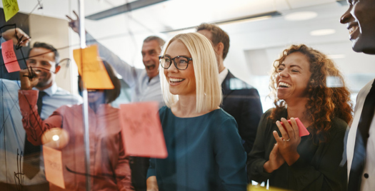 Phase d'onboarding et d'adoption par les utilisateurs lors de l'implémentation d'un outil de MDM Phase d'onboarding et d'adoption par les utilisateurs lors de l'implémentation d'un outil de MDM